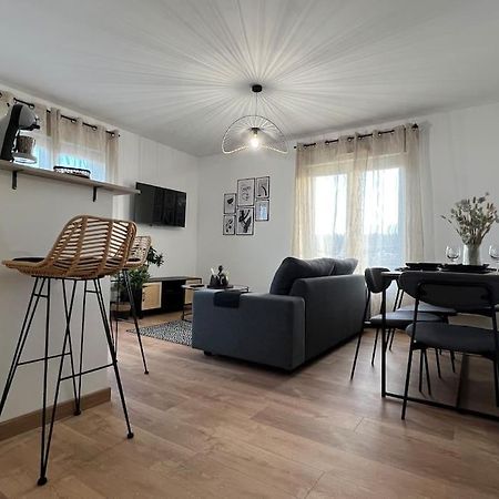 Appartement Proche Disneyland كولوميي المظهر الخارجي الصورة