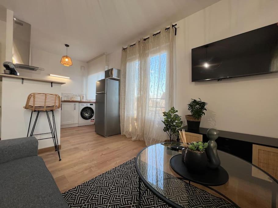 Appartement Proche Disneyland كولوميي المظهر الخارجي الصورة
